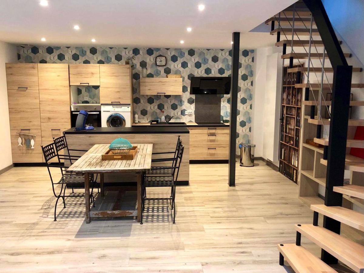 Maison Charmante Avec Piscine Privee A Saint-Georges-De-Pointindouxc Ngoại thất bức ảnh